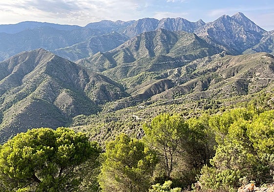 Panoramic view of part of the peaks of the Sierras Tejeda, Almijara and Alhama Natural Park.