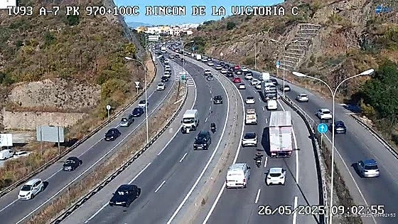 Multiple collision causes chaos on A-7 Costa del Sol motorway near La Cala del Moral