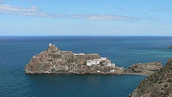 This is the shortest border in the world and it is part of Spain