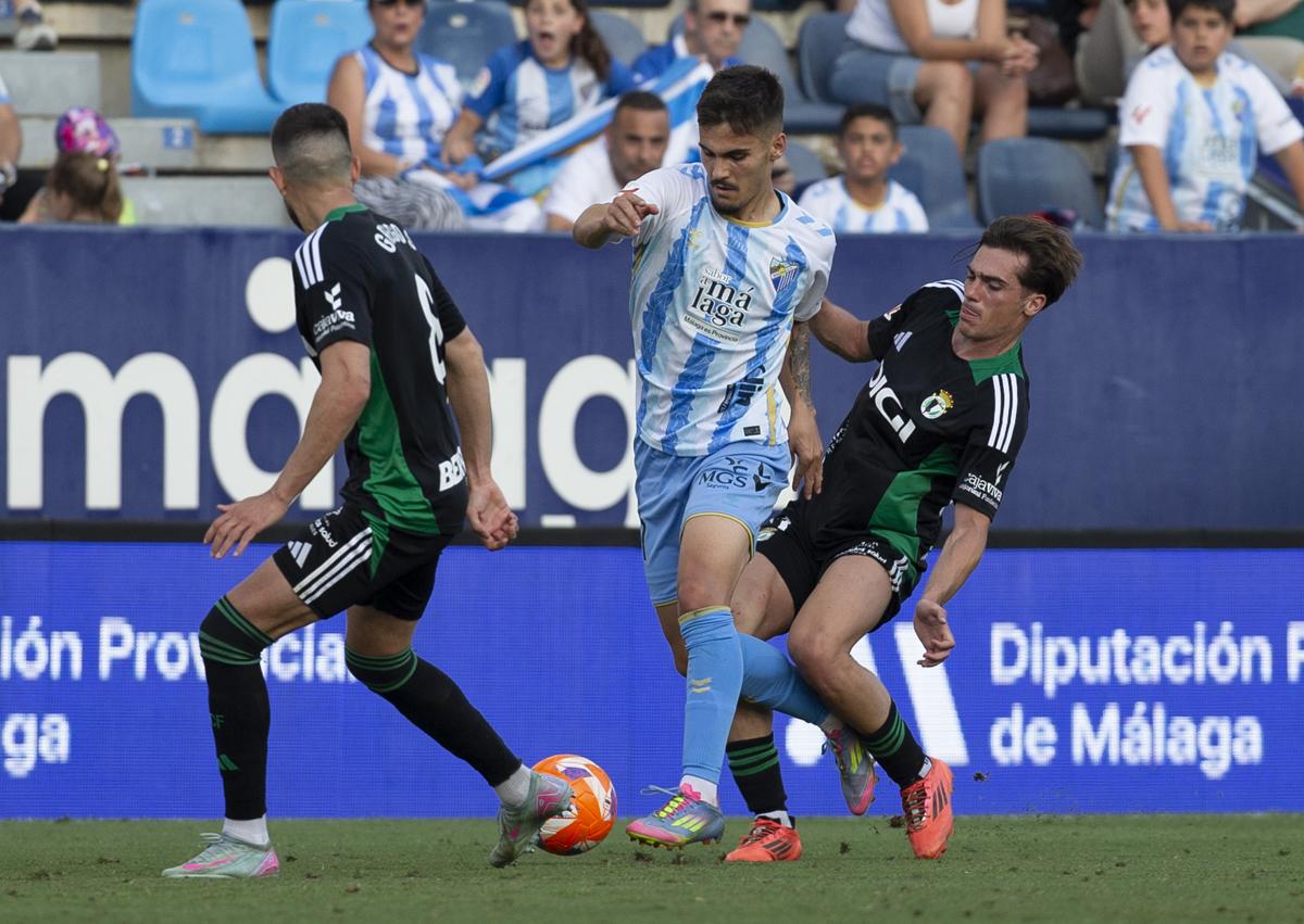 Imagen secundaria 1 - Late fightback can&#039;t save Malaga CF&#039;s flat season finale