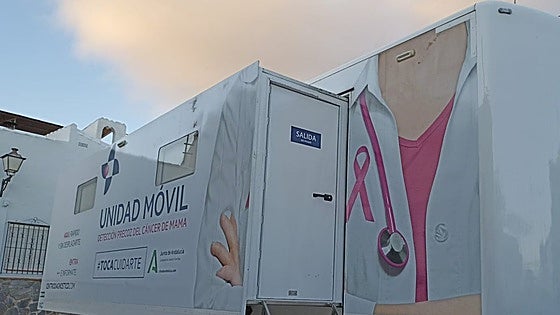 Mobile breast cancer unit will screen around 1,700 women in east of Malaga province this month