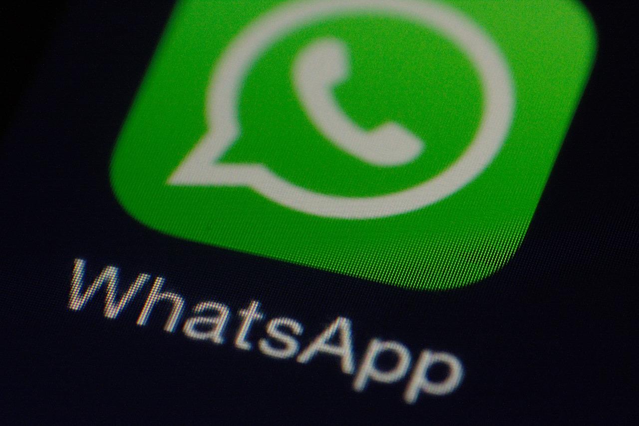 Four year prison sentence for woman who assaulted another mother with box cutter after argument in school WhatsApp group