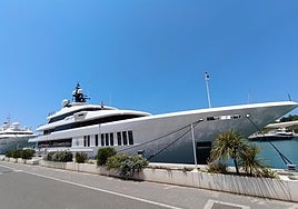 Just J's: the curious story of the latest megayacht to arrive in Malaga port