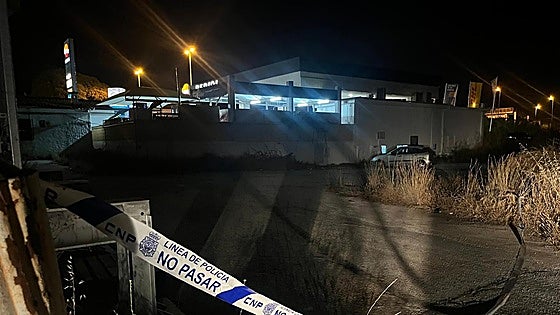 Foreign man, 47, hands himself in after killing his Spanish partner on wasteland in Marbella