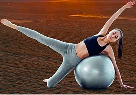 Costa del Sol town offers free beach yoga and pilates this summer