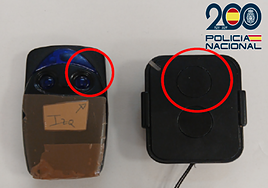 Image of the jammer controls used by the alleged thieves to steal from tourists' cars.