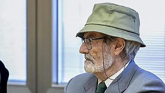 Crowdfunding campaign launched to help the elderly man who shot dead a burglar who broke into his home in Spain