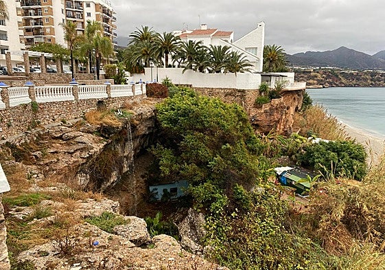 File image of the area where the 43-year-old Nerja resident fell on the afternoon of 5 June.