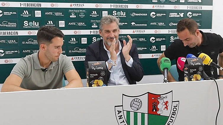 End of an era at Antequera CF as head coach steps aside
