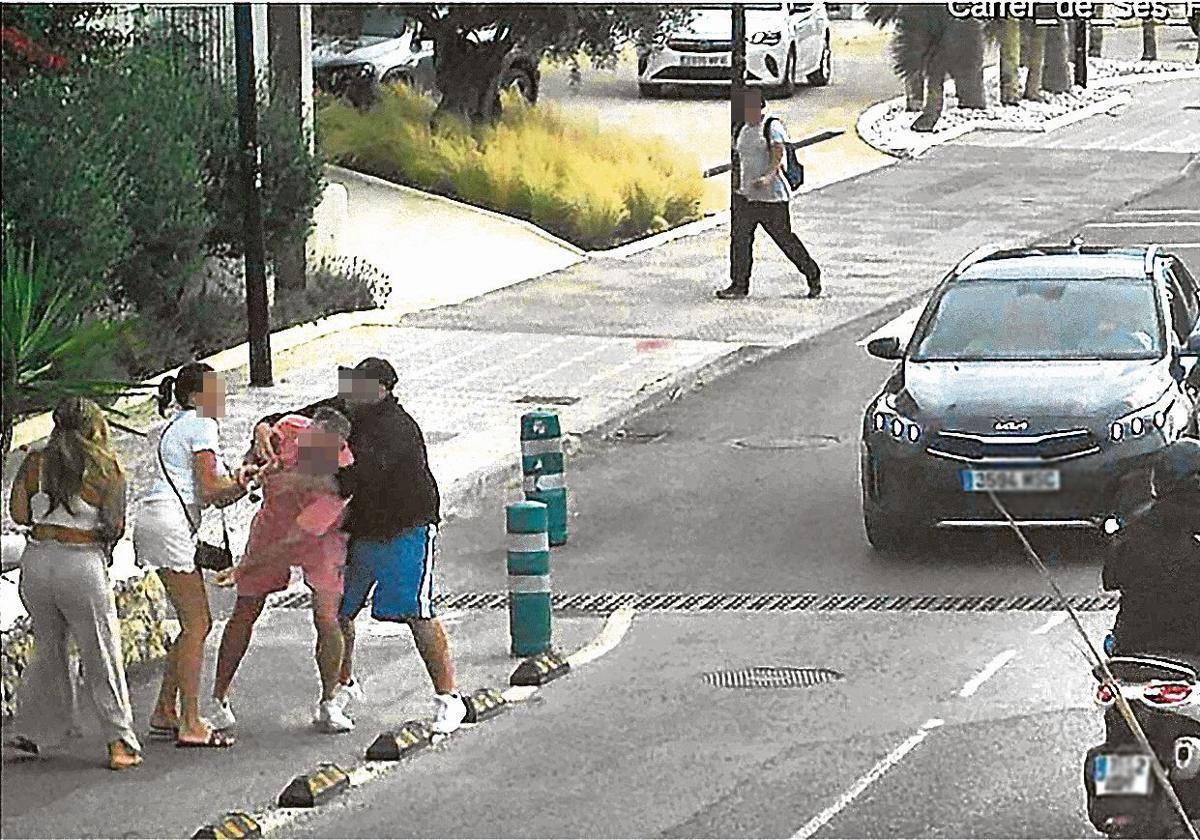 The 'fishermen' gangs who are now targeting luxury watch thefts from top-end tourist resorts around Spain
