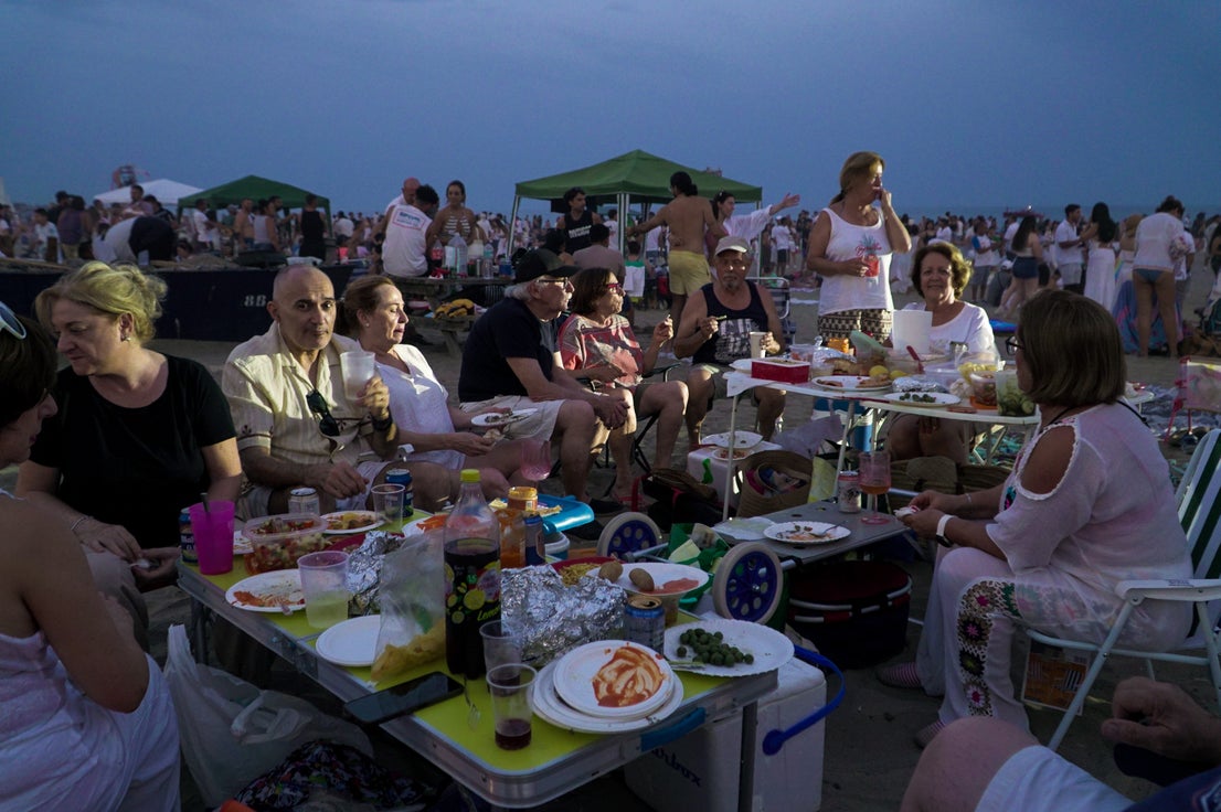 San Juan, a night on the beach - in pictures
