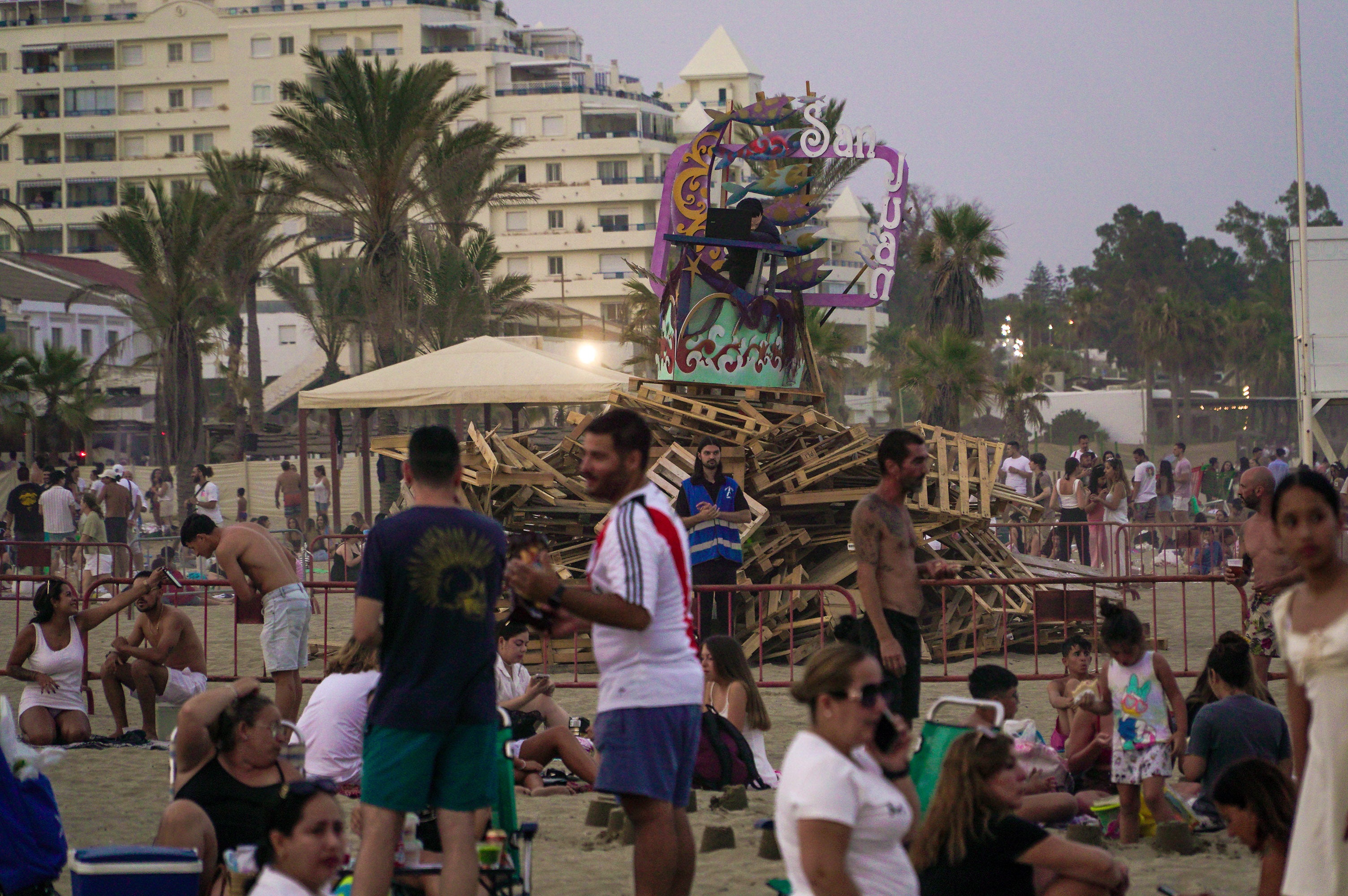 San Juan, a night on the beach - in pictures