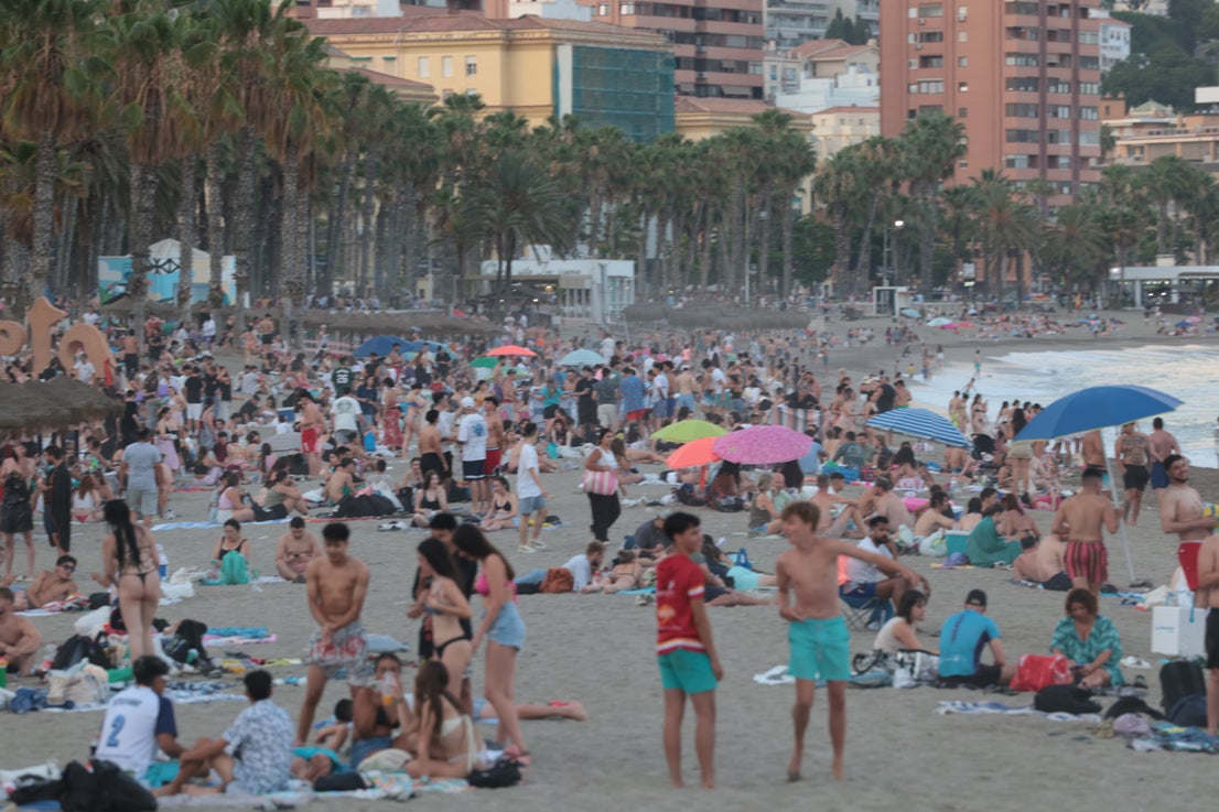 San Juan, a night on the beach - in pictures