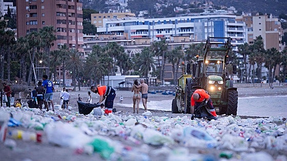 This is what Malaga's hungover beaches look like after the night of San Juan