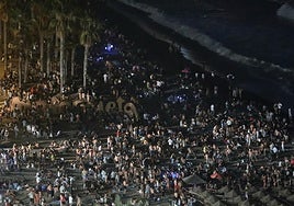 Stolen mobile phones and pepper spray attack at Malaga's Malagueta beach