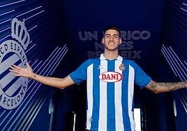 Roberto, at his unveiling last week.