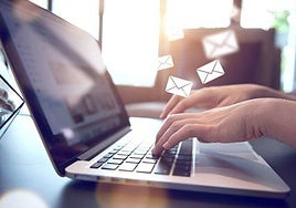 Company ordered to pay 1,500-euro compensation for sending emails to employee while on sick leave