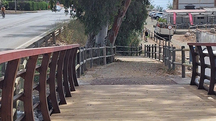 Costa del Sol footbridge repaired following fire
