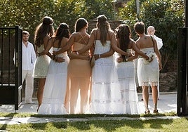 One of the weddings celebrated in Campillo de Ranas.