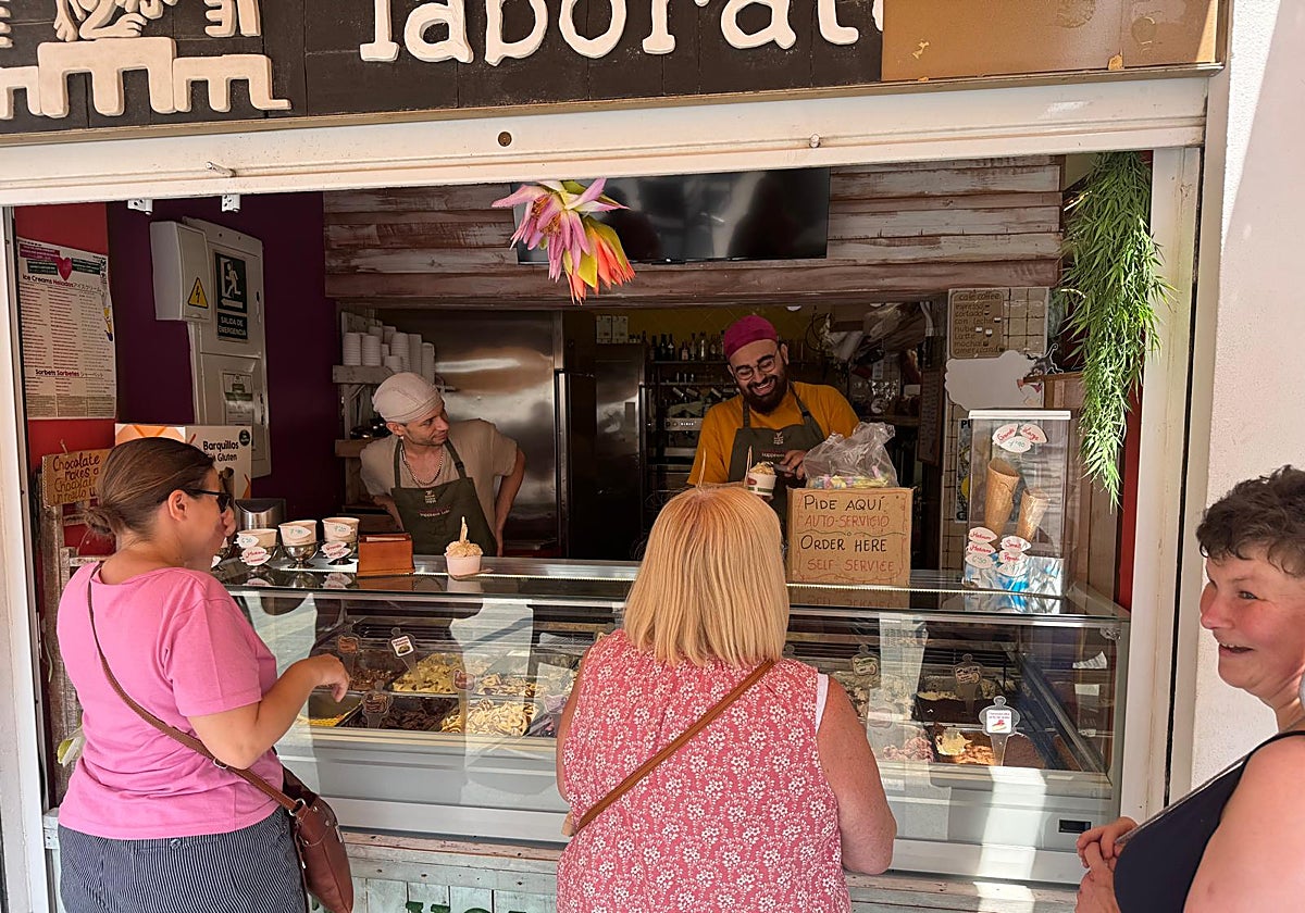 Mijas registered a total of 27,967 people affiliated with social security in May.