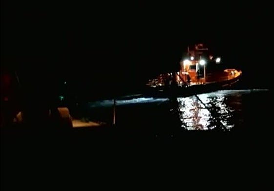 Dramatic night-time rescue of 68-year-old French woman who was paddle-surfing off the Costa del Sol