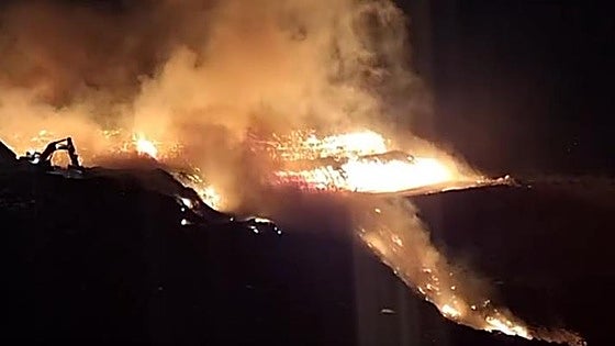 First major wildfire alert of summer with three separate blazes burning in Malaga province
