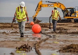 Installation of the Google cable in Sopelana in 2021.
