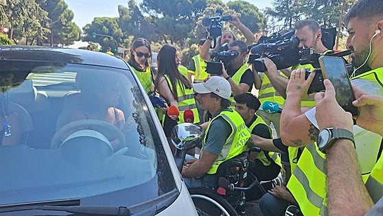Traffic cops in Spain in midst of summer campaign to carry out more than 30,000 alcohol and drug tests every day
