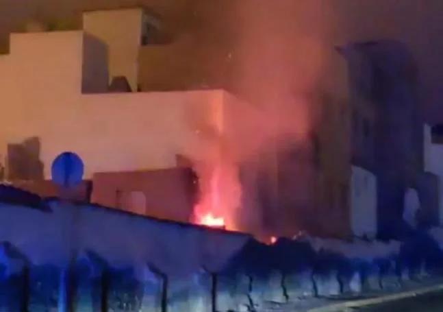 The moment of the fire in Las Palmas de Gran Canaria.