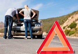 The 'modus operandi' is based on simulated breakdowns.