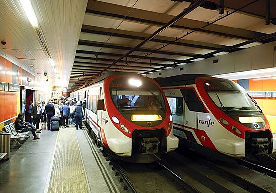 Two trains on the local Cercanías line at the María Zambrano station in Malaga.