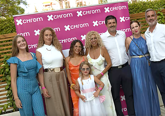 Marbella TV presenter helps relaunch ground-breaking optical technology in Spain