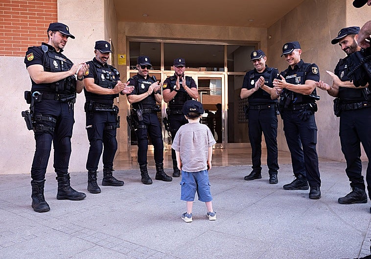 The brave Malaga boy with a rare disease who dreams of becoming a policeman