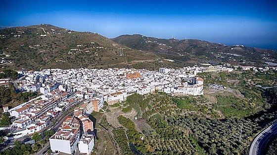 Residents of eastern Costa del Sol town face hike in water bills