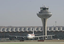 How much do air traffic controllers earn in Spain in 2025: basic salary and allowances?