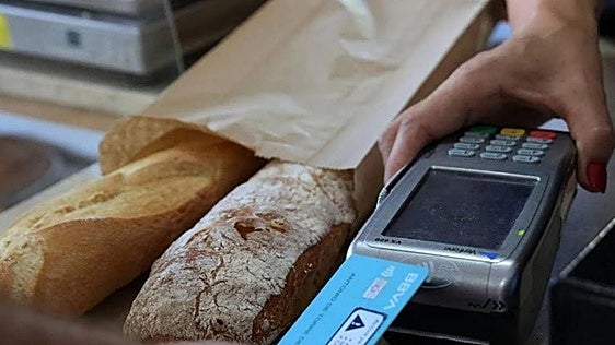 Card payments and Bizum are replacing cash for small purchases in Spain
