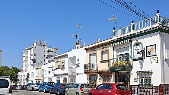 Estepona town hall announces renovation of Plaza Colón with new paving, street furniture and infrastructure