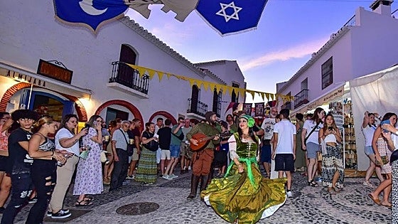 Frigiliana gets ready to celebrate its Christian, Islamic and Jewish heritage