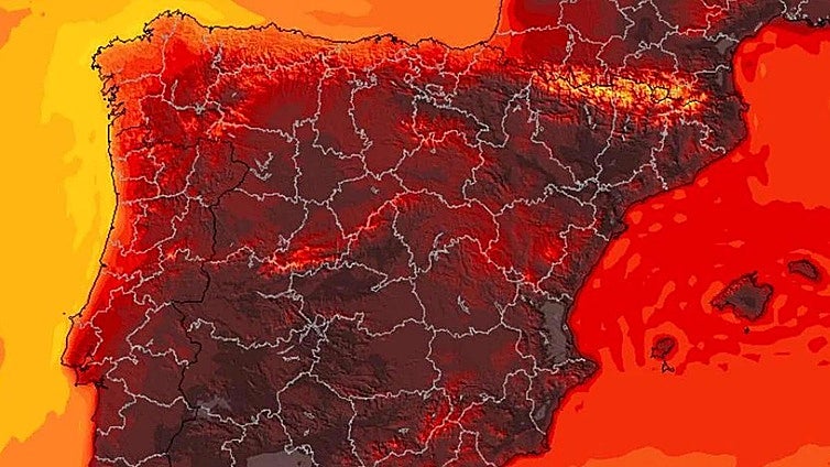 Aemet puts almost all of Spain on alert for hottest days of the heatwave with red warnings for up to 45C in several areas