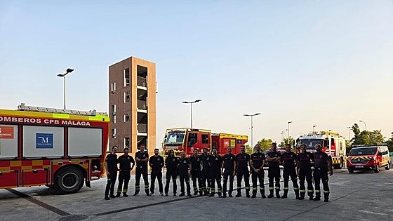 Firefighters from Costa del Sol and Malaga join battle against forest fires in north of Spain