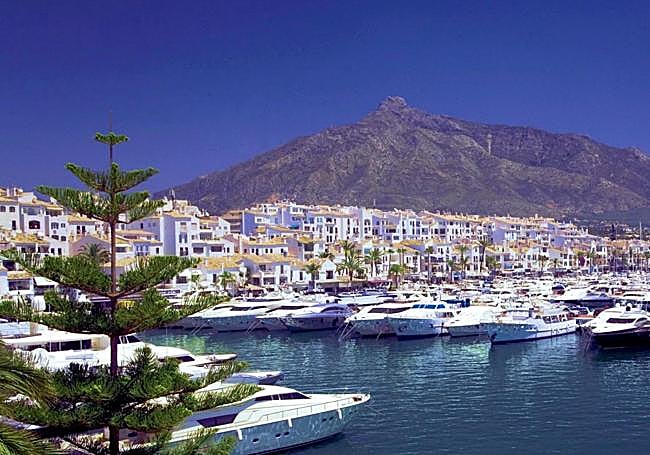 Puerto Banús