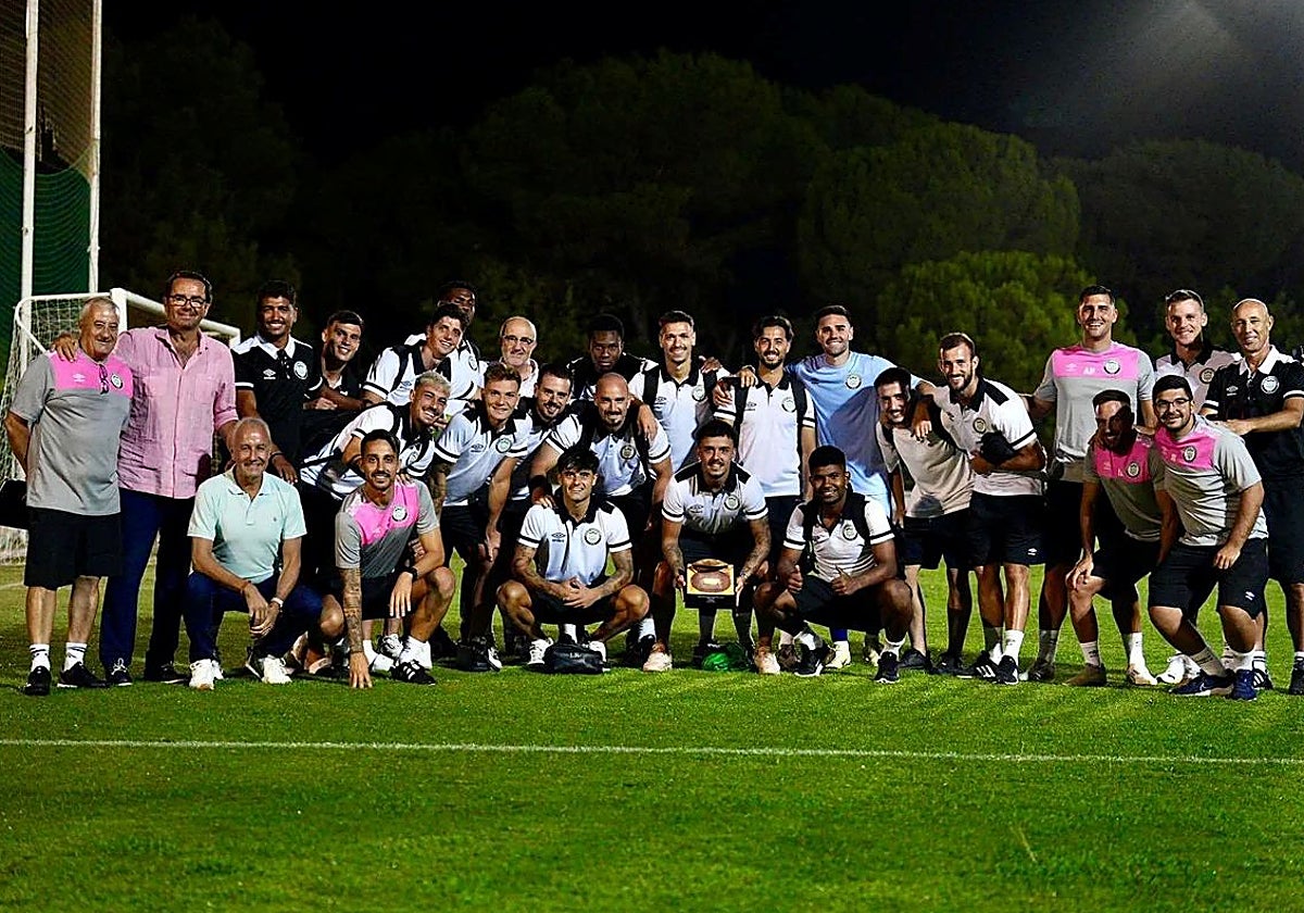 The squad after winning a recent pre-season tournament in Coín.