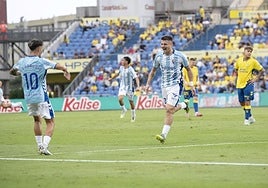 Rafa celebrates scoring the deciding goal in Las Palmas.