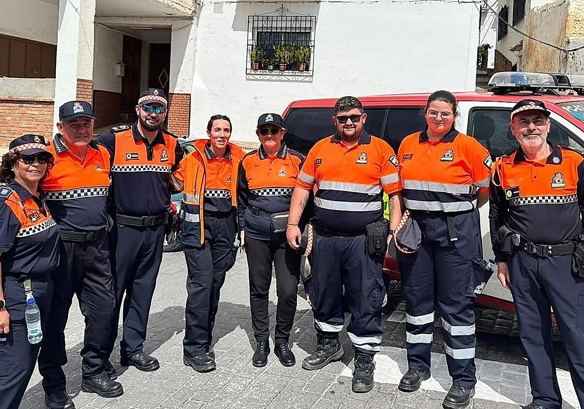 Civil Protection volunteers in Canillas de Aceituno.
