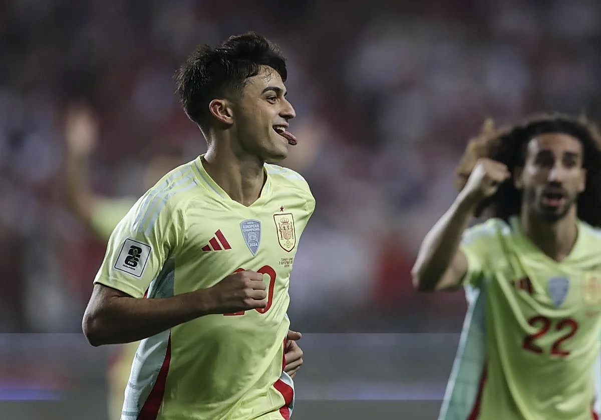 Pedri celebrates scoring the opening goal of the game.