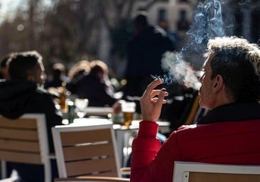 Government approves new anti-smoking law in Spain: this how it will affect all smokers and vapers