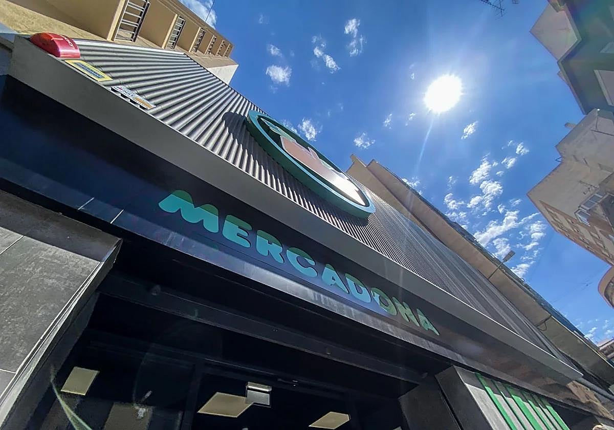 Archive image of a Mercadona supermarket.