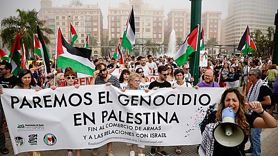 More than 2,000 people protest in Malaga about crisis in Gaza: 'It is not a war, it is genocide'