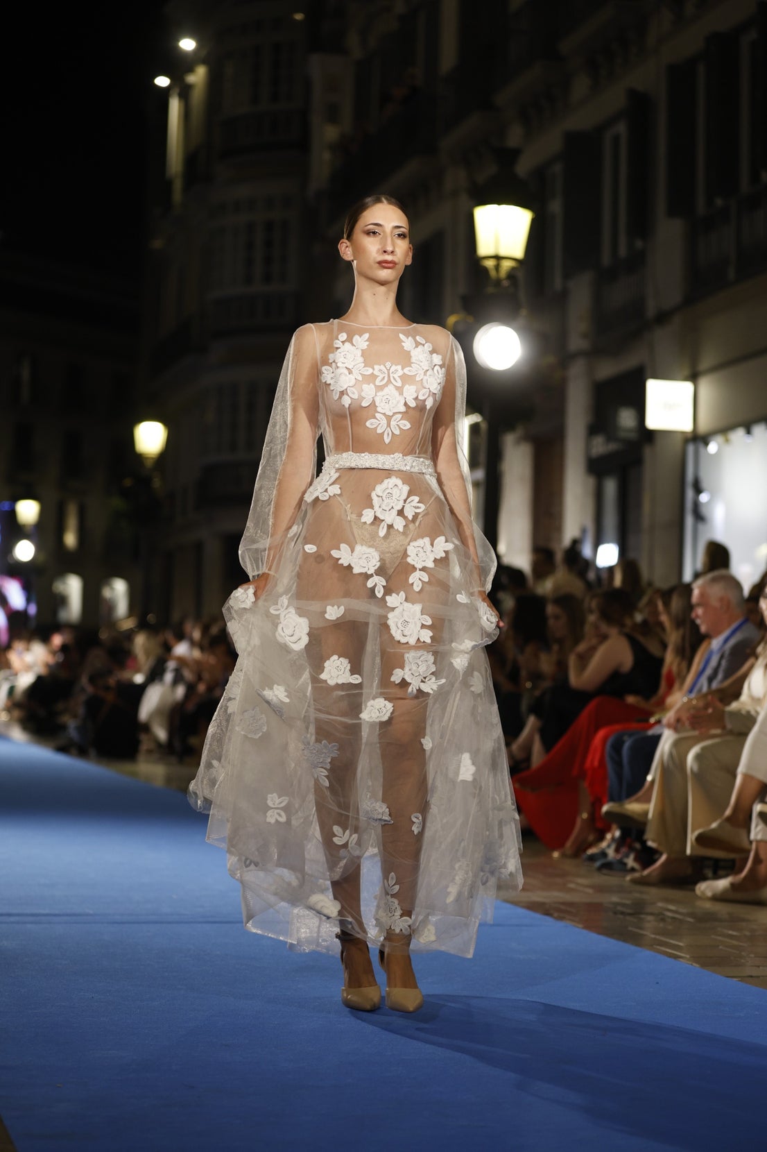 Desfile de Ñz Cañizares en la Pasarela Larios.