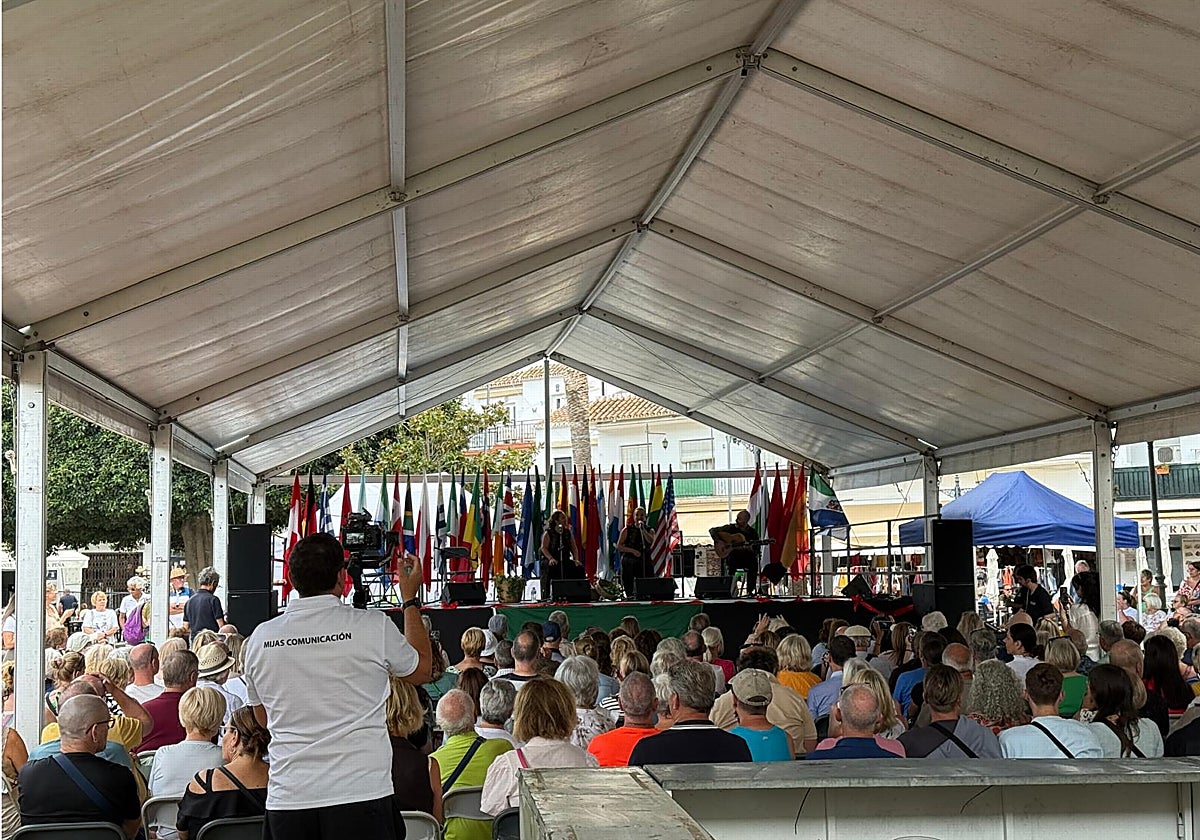 Visitors and locals enjoyed a flamenco show and free paella.